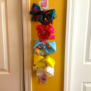 JoJo Siwa Bows and holder
